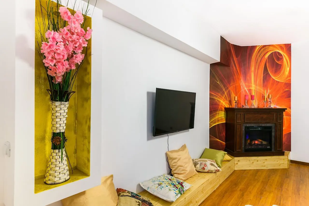 Apartment Bucharest Pedestrian Old Town 3 Bedrooms By Orchid Garden
