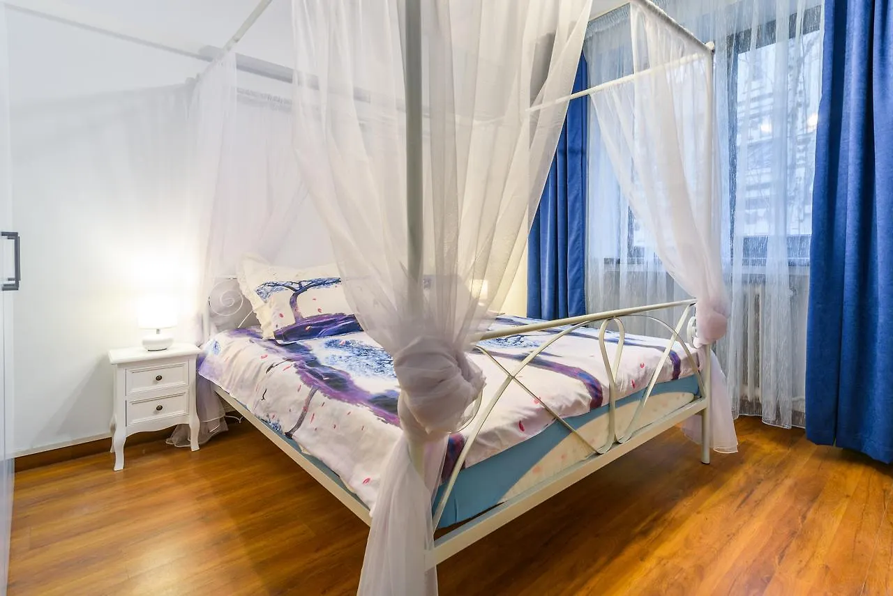 Διαμέρισμα Bucharest Pedestrian Old Town 3 Bedrooms By Orchid Garden Ρουμανία